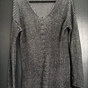 Mossimo Women's Black and White Long Sweater Oversize Small